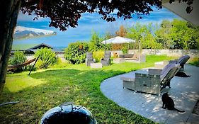 Dharma Horse Shelter Bungalows & Farmping